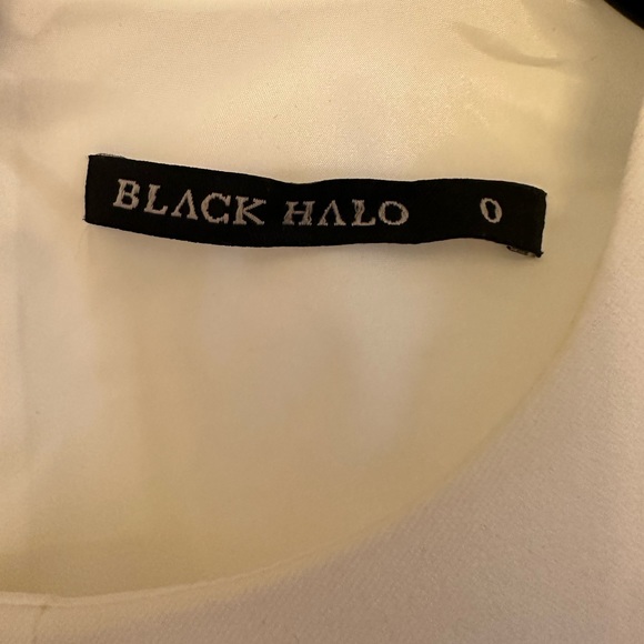 Set: White Crop Top with High Waisted Skirt - Picture 4 of 9